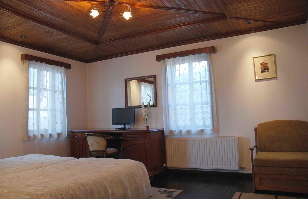 Арт М Галери Hotel Трявна Екстериор снимка